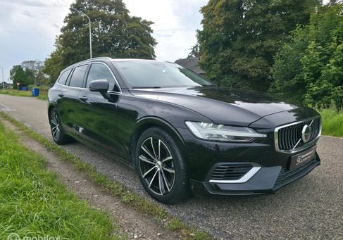 Volvo V60, 2024 3