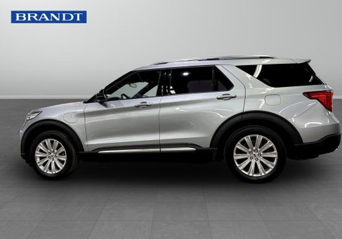 Ford Explorer, 2022