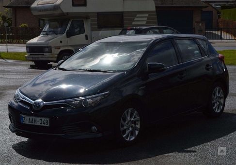 Toyota Auris, 2016