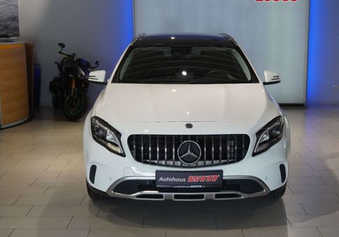 Mercedes-Benz GLA 200, 2019