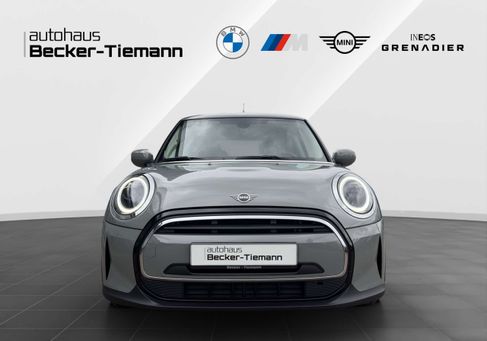 MINI ONE, 2022