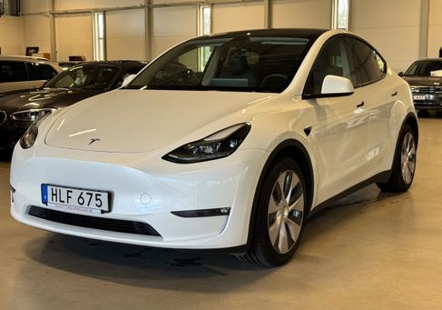 Tesla Model Y, 2023 2