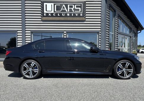 BMW 750, 2018