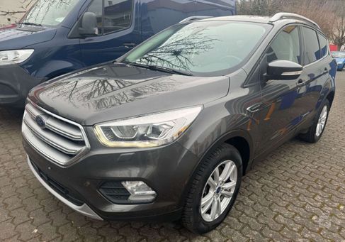 Ford Kuga, 2019