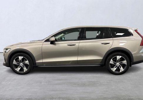Volvo V60 Cross Country, 2021 2