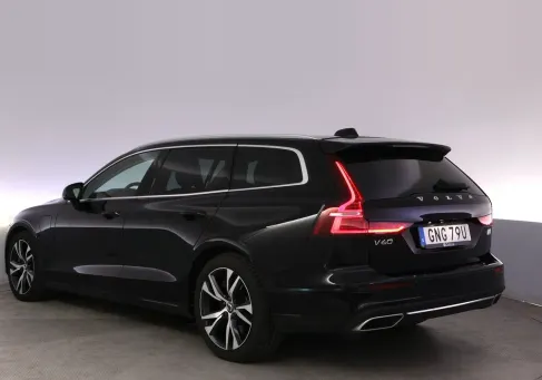 Volvo V60, 2021