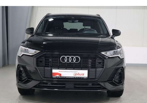 Audi Q3, 2022