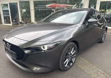 Mazda 3, 2022