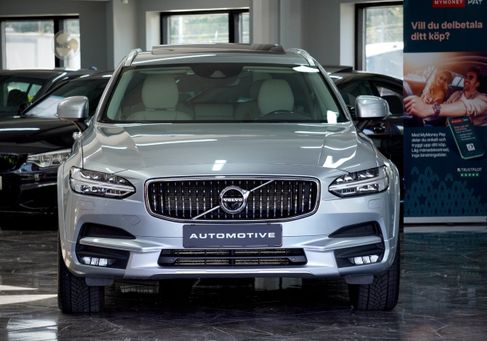 Volvo V90 Cross Country, 2019