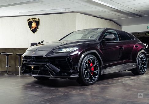 Lamborghini Urus, 2023