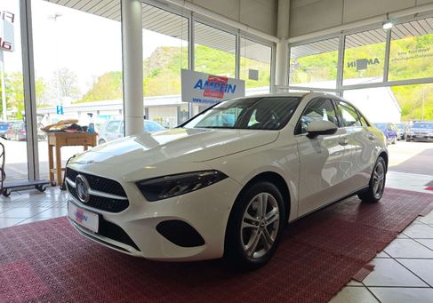 Mercedes-Benz A 250, 2023