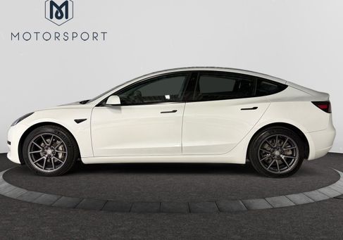 Tesla Model 3, 2022 3