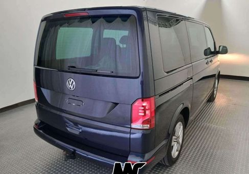 Volkswagen T6 Multivan, 2022