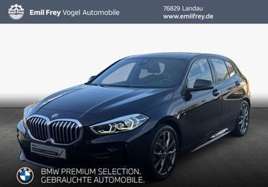 BMW 118, 2021