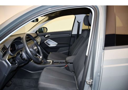 Audi Q3, 2022