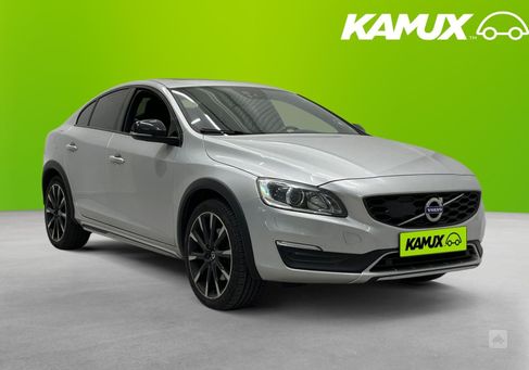 Volvo S60 Cross Country, 2016