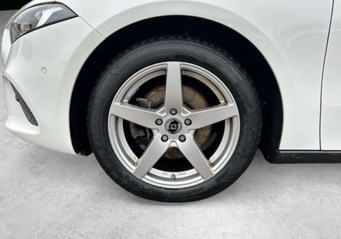 Mercedes-Benz A 200, 2022