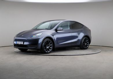 Tesla Model Y, 2023