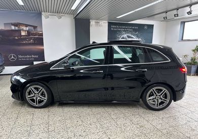 Mercedes-Benz B 200, 2025