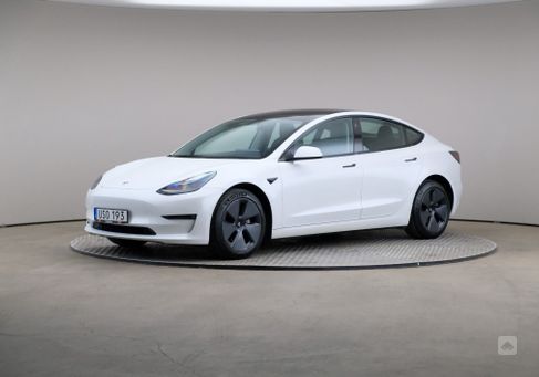 Tesla Model 3, 2021