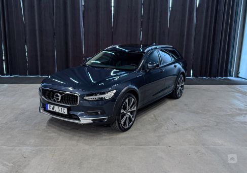 Volvo V90 Cross Country, 2022