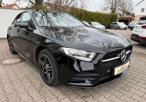 Mercedes-Benz A 250, 2022