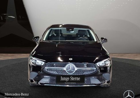 Mercedes-Benz CLA 180, 2021