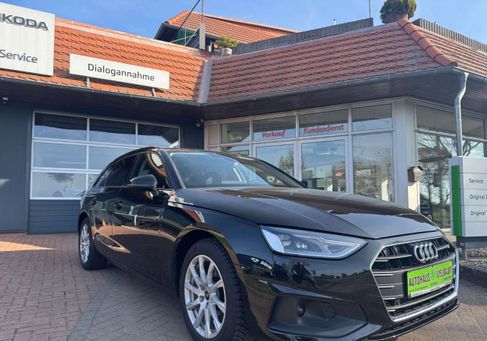 Audi A4, 2022