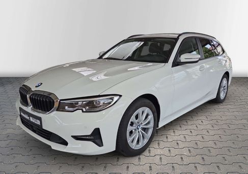 BMW 320, 2022