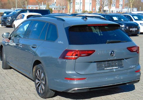 Volkswagen Golf, 2024 3