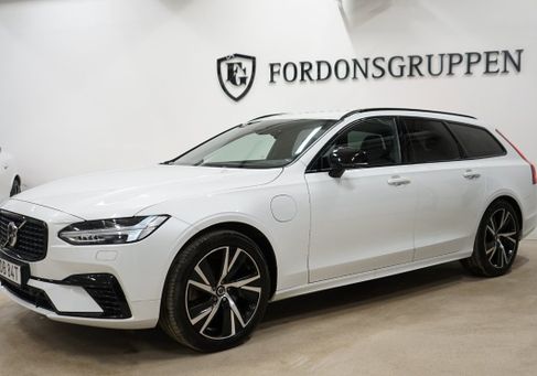 Volvo V90, 2023