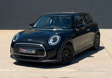 MINI ONE, 2022