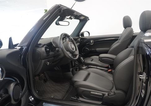MINI, 2023