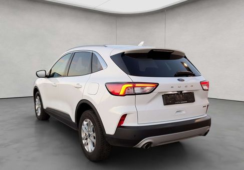 Ford Kuga, 2022