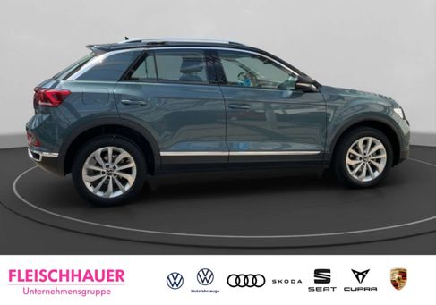 Volkswagen T-Roc, 2022