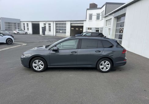 Volkswagen Golf, 2023 3