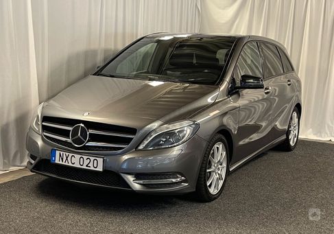 Mercedes-Benz B 220, 2014