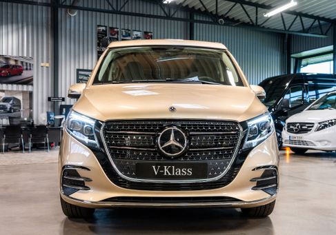 Mercedes-Benz V 300, 2025
