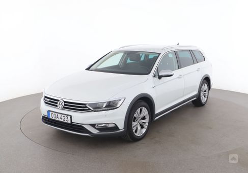 Volkswagen Passat, 2016