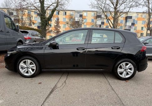 Volkswagen Golf, 2020