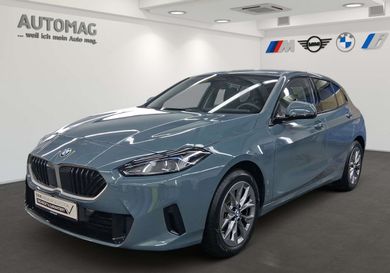 BMW 120, 2025