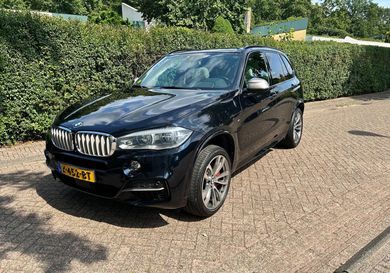 BMW X5 M50, 2016