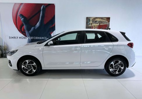 Hyundai i30, 2025 3