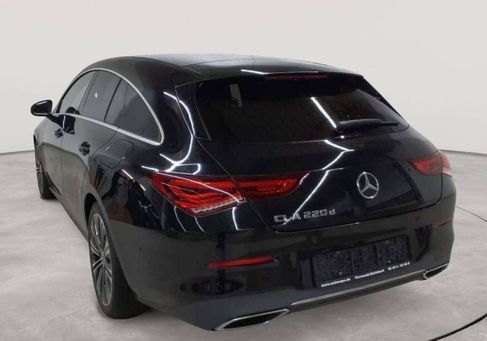 Mercedes-Benz CLA 220, 2022