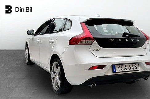 Volvo V40, 2018