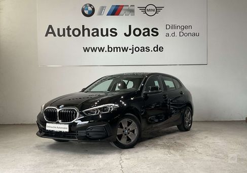 BMW 118, 2021