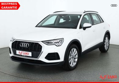 Audi Q3, 2022