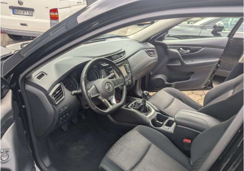 Nissan X-Trail, 2018 3