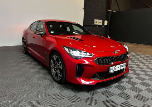 Kia Stinger, 2017