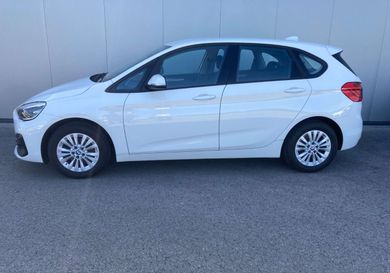 BMW 218, 2020